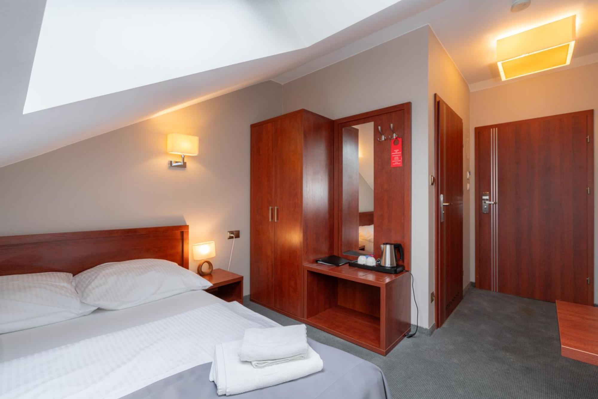 Hotel Badura Wadowice Eksteriør billede