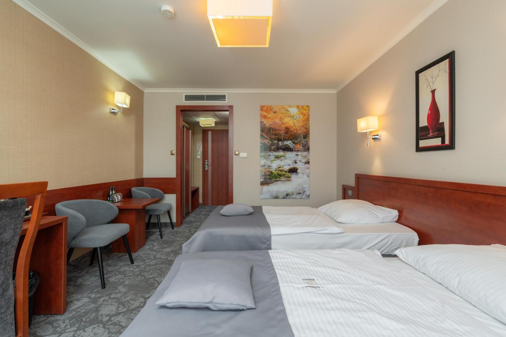Hotel Badura Wadowice Eksteriør billede